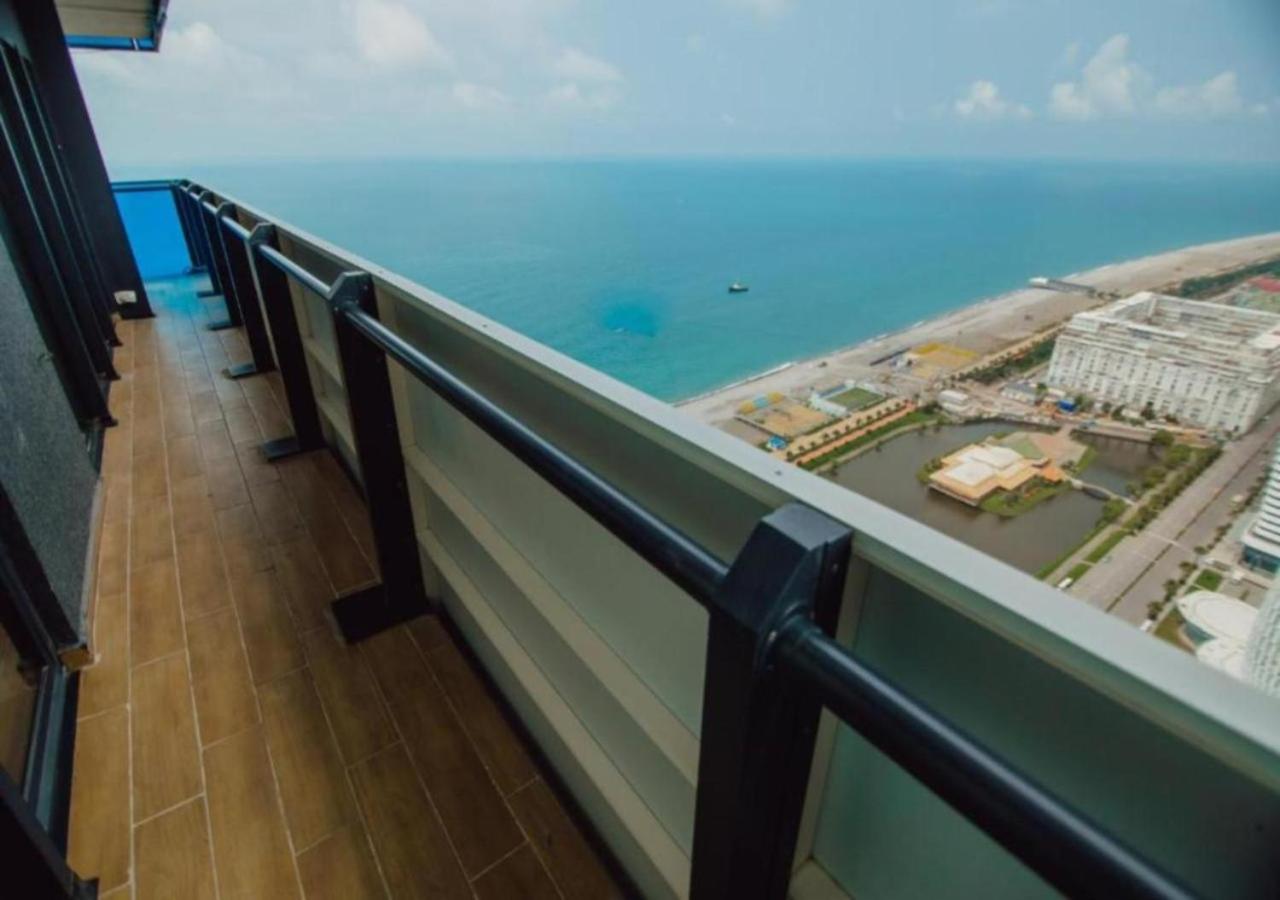 Orbi City Sea View Batumi Exteriör bild